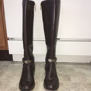 Riding boots